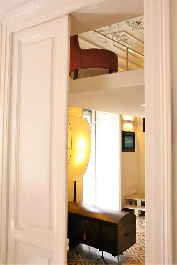 קטאניה Suite Il Letto Sotto Il Tetto מראה חיצוני תמונה